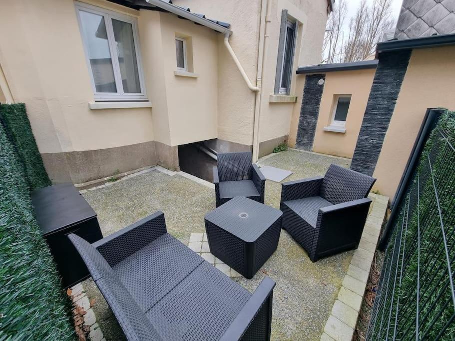 Maison Aux Portes De Tours Saint-Pierre-des-Corps Kültér fotó